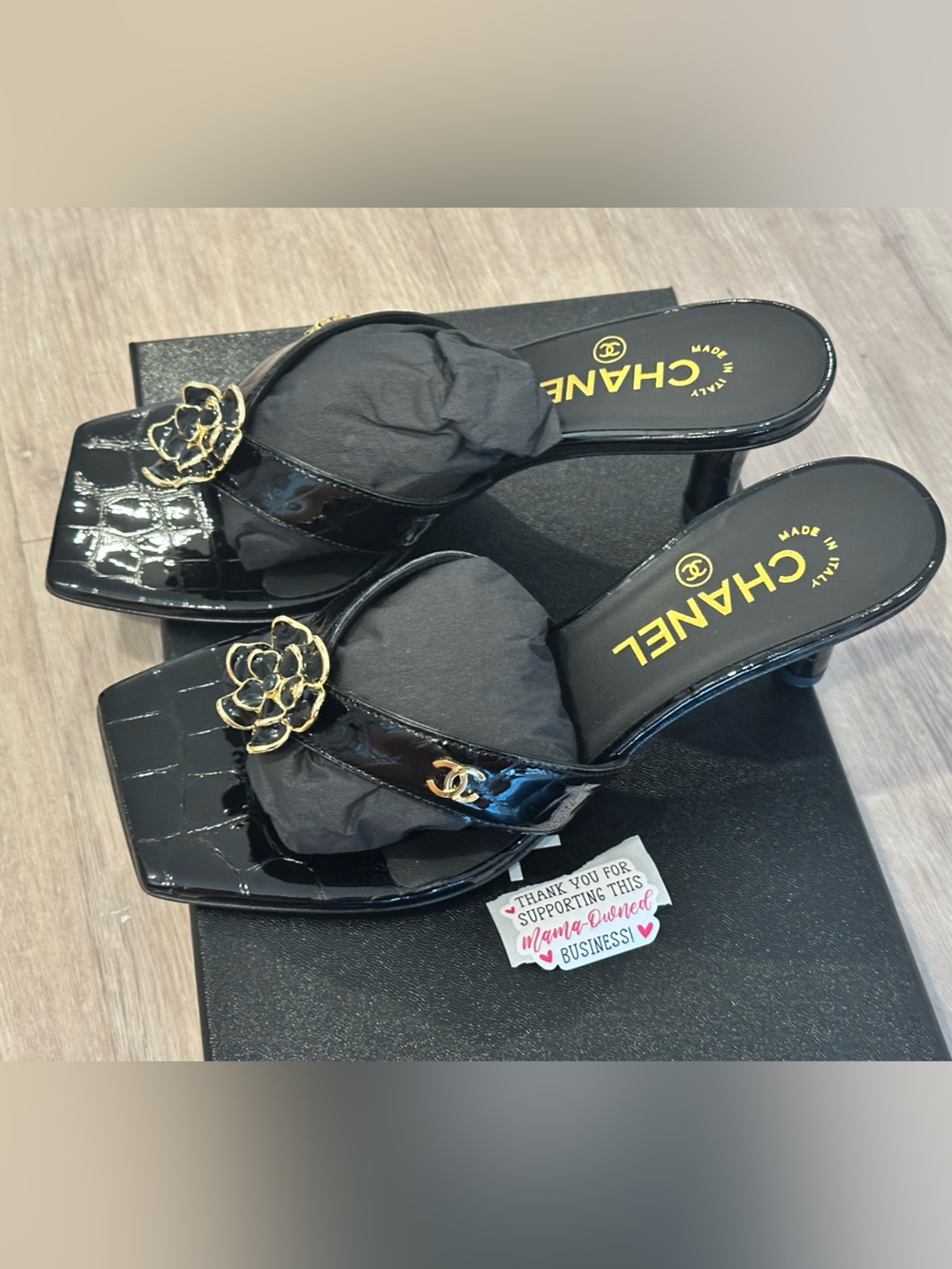 Chanel 26A Black Crocodile Croc CC Flower Backless Mule Heel Thong Sandal 36.5